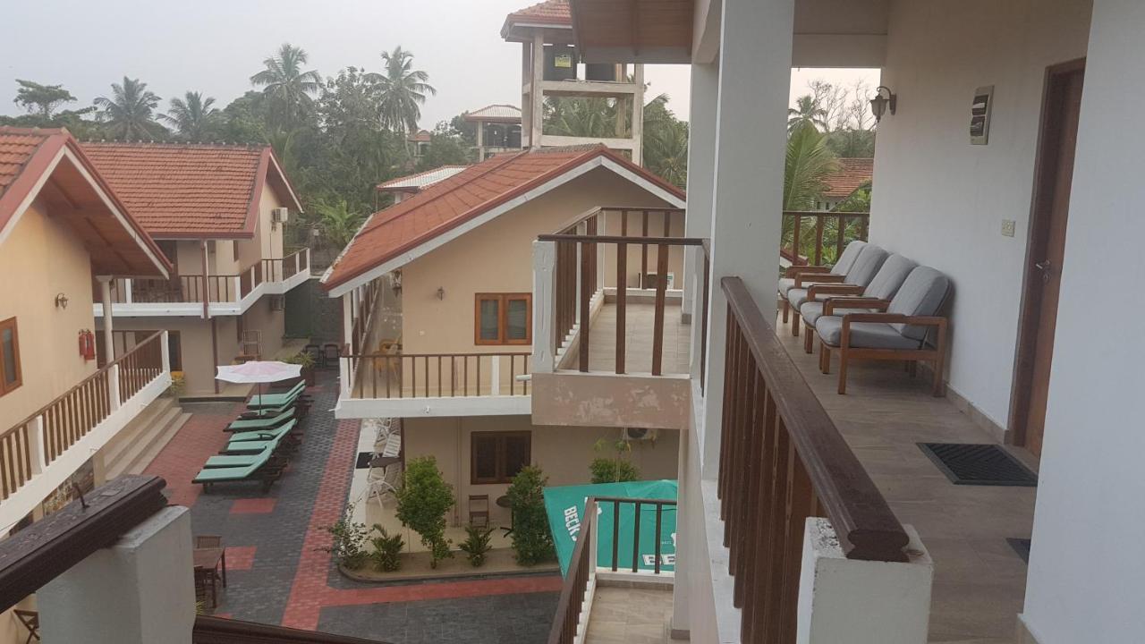 Ronny Cottage Негомбо Екстериор снимка